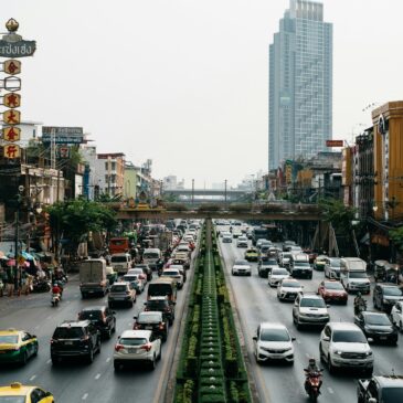 How Banks Approach Sustainable Finance and ESG Advisory